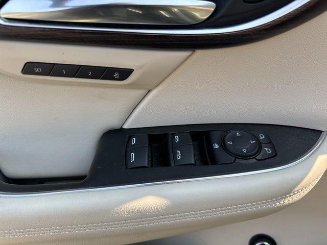 2021 Buick Envision Vehicle Photo in MEDINA, OH 44256-9631