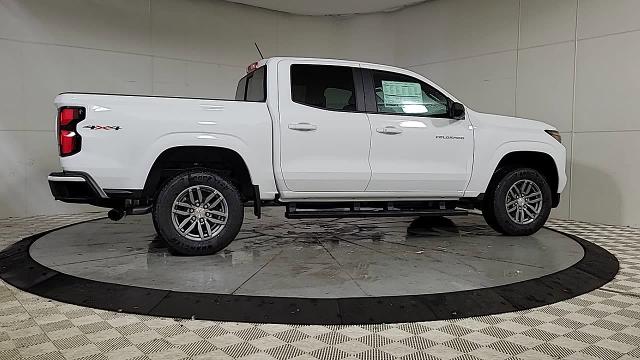 2024 Chevrolet Colorado Vehicle Photo in JOLIET, IL 60435-8135