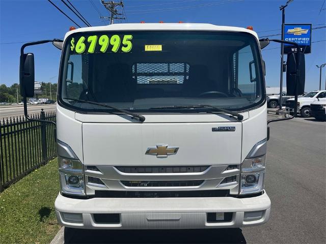 2024 Chevrolet Low Cab Forward 4500 Vehicle Photo in ALCOA, TN 37701-3235