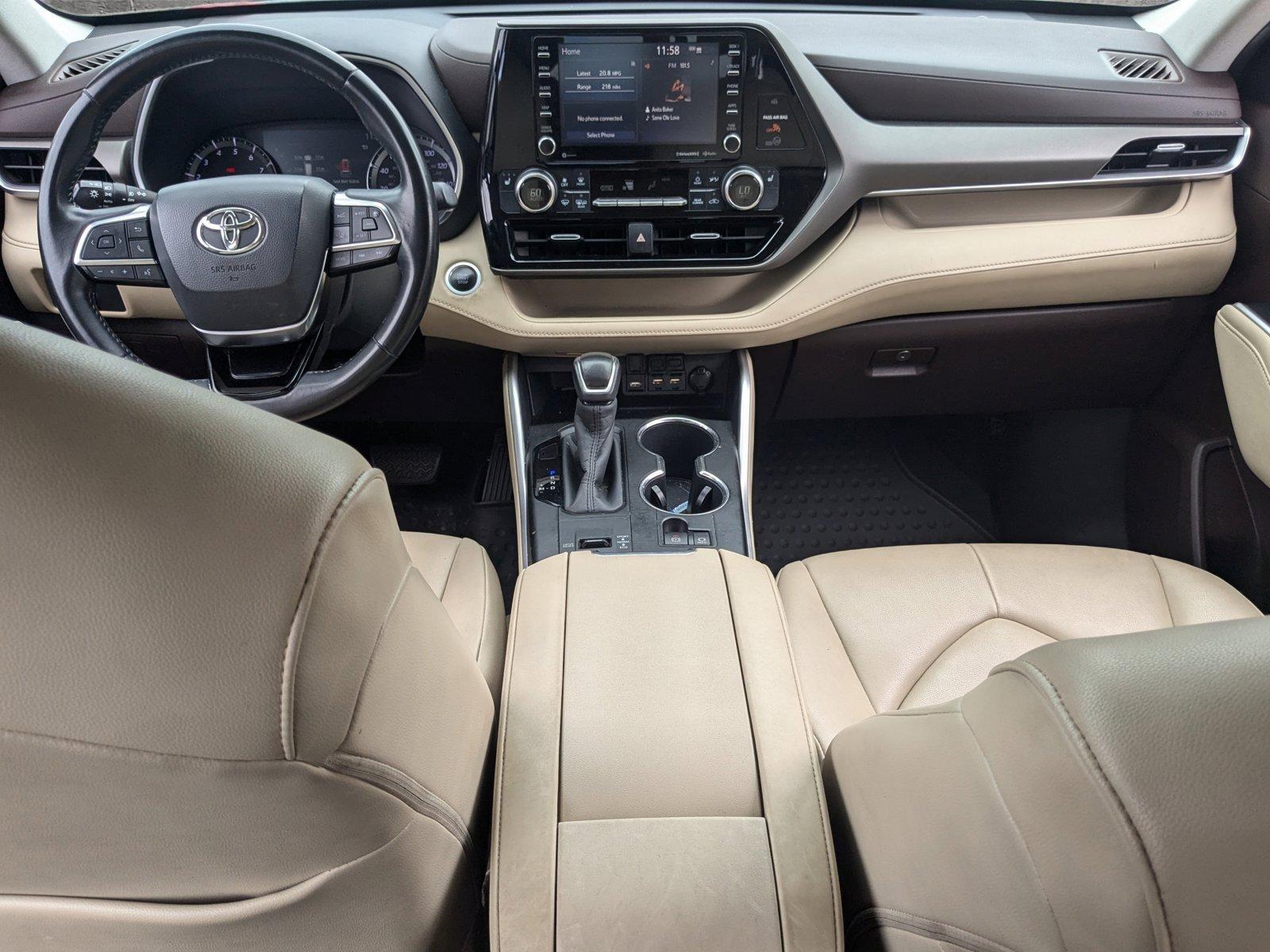 2020 Toyota Highlander Vehicle Photo in Wesley Chapel, FL 33544