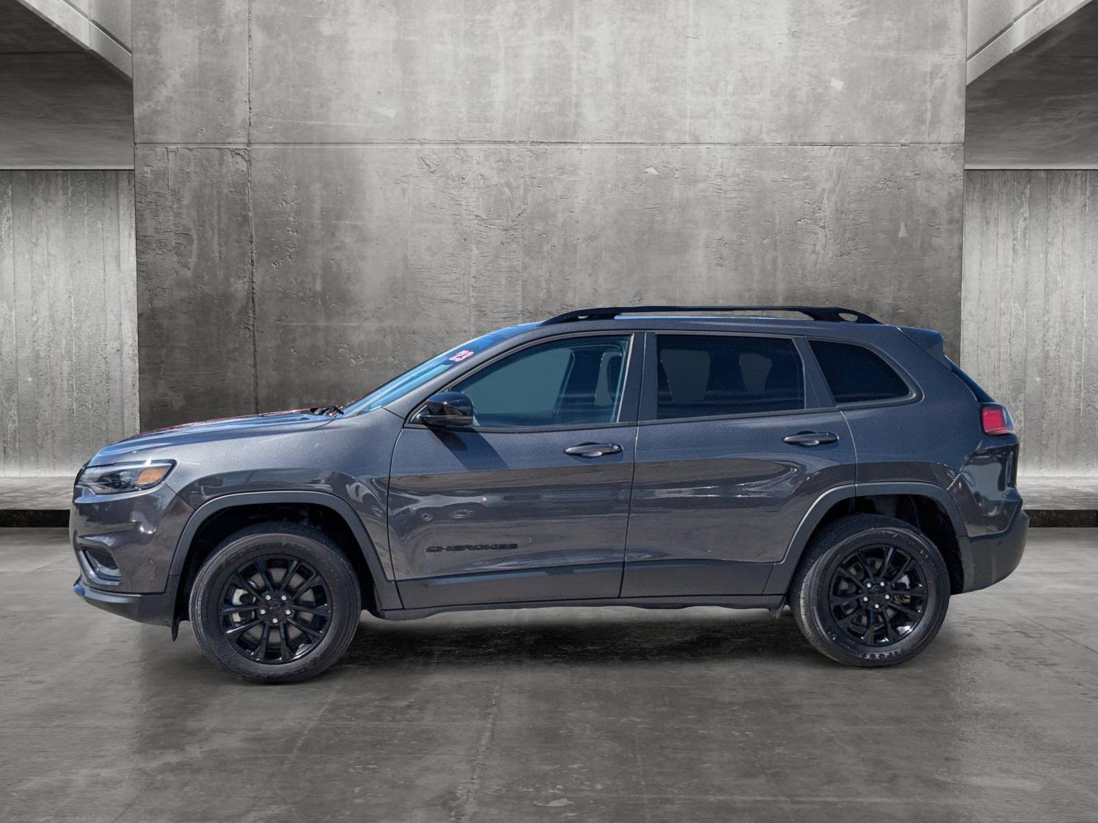 2023 Jeep Cherokee Vehicle Photo in MIAMI, FL 33134-2699