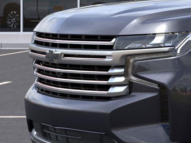 2024 Chevrolet Suburban Vehicle Photo in MASSENA, NY 13662-2255