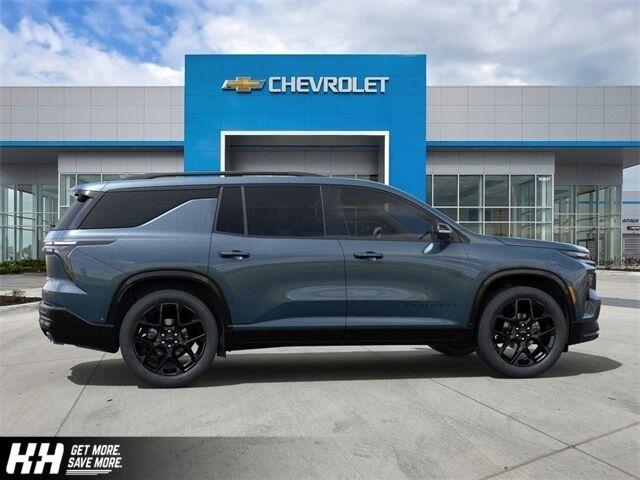 2024 Chevrolet Traverse Vehicle Photo in PAPILLION, NE 68138-0000