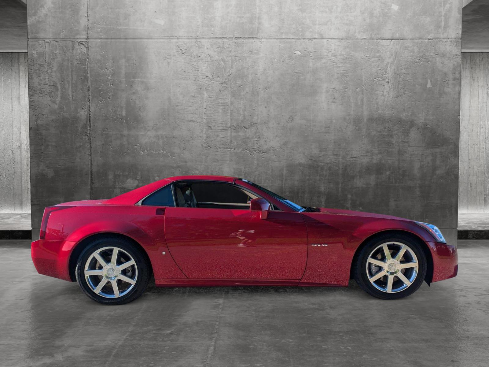 2005 Cadillac XLR Vehicle Photo in Sarasota, FL 34231