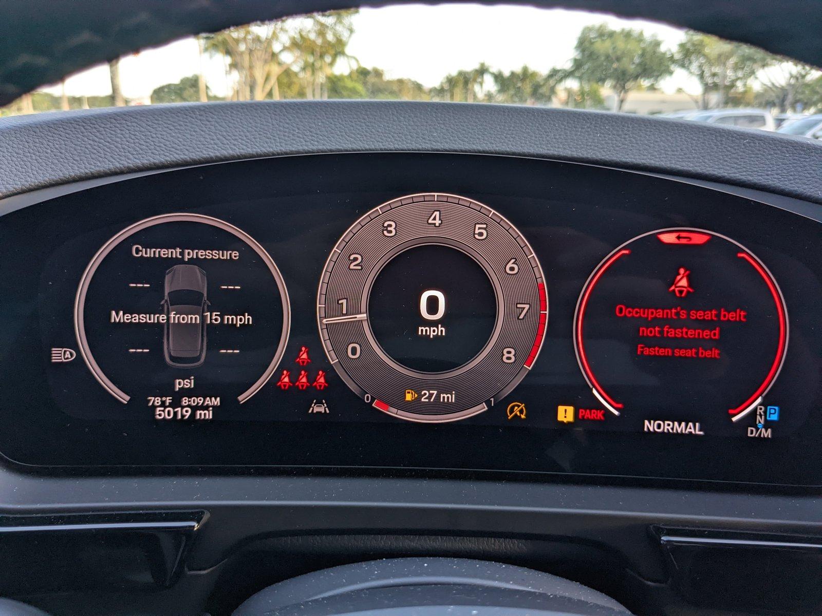 2024 Porsche Cayenne Vehicle Photo in Davie, FL 33331