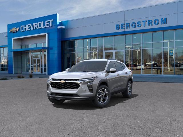 2025 Chevrolet Trax Vehicle Photo in NEENAH, WI 54956-2243