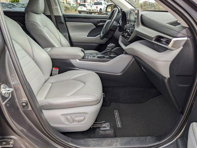 2021 Toyota Highlander Vehicle Photo in San Antonio, TX 78209