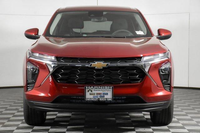 2025 Chevrolet Trax Vehicle Photo in PUYALLUP, WA 98371-4149