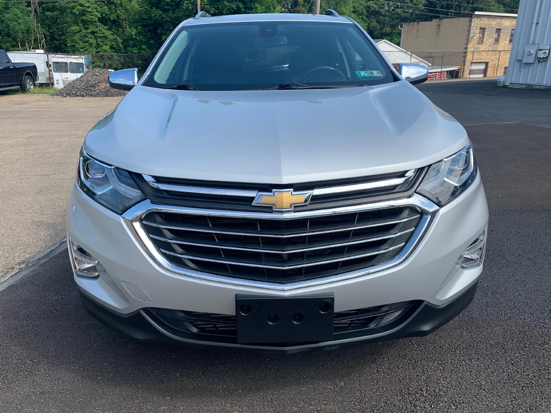 Used 2018 Chevrolet Equinox Premier with VIN 2GNAXVEV5J6339659 for sale in Vandergrift, PA