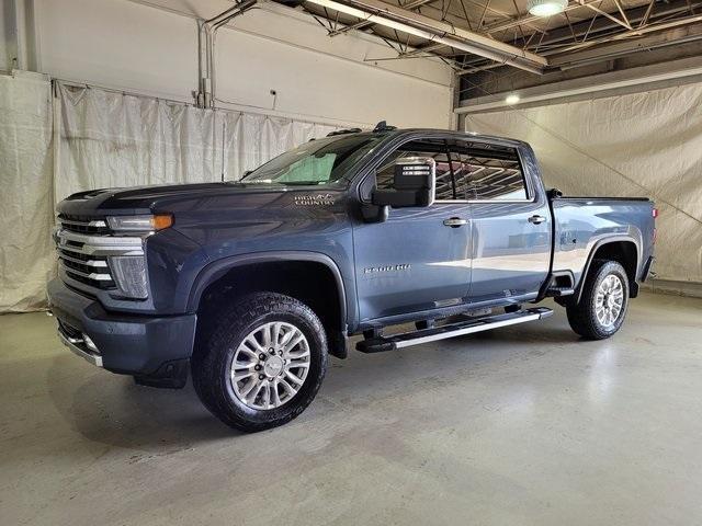 Used 2020 Chevrolet Silverado 2500HD High Country with VIN 1GC4YREYXLF153967 for sale in Pinconning, MI