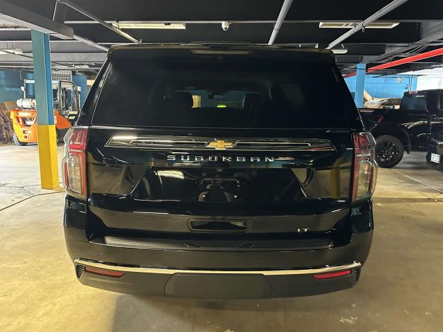 2023 Chevrolet Suburban Vehicle Photo in DOUGLASTON, NY 11362-1062