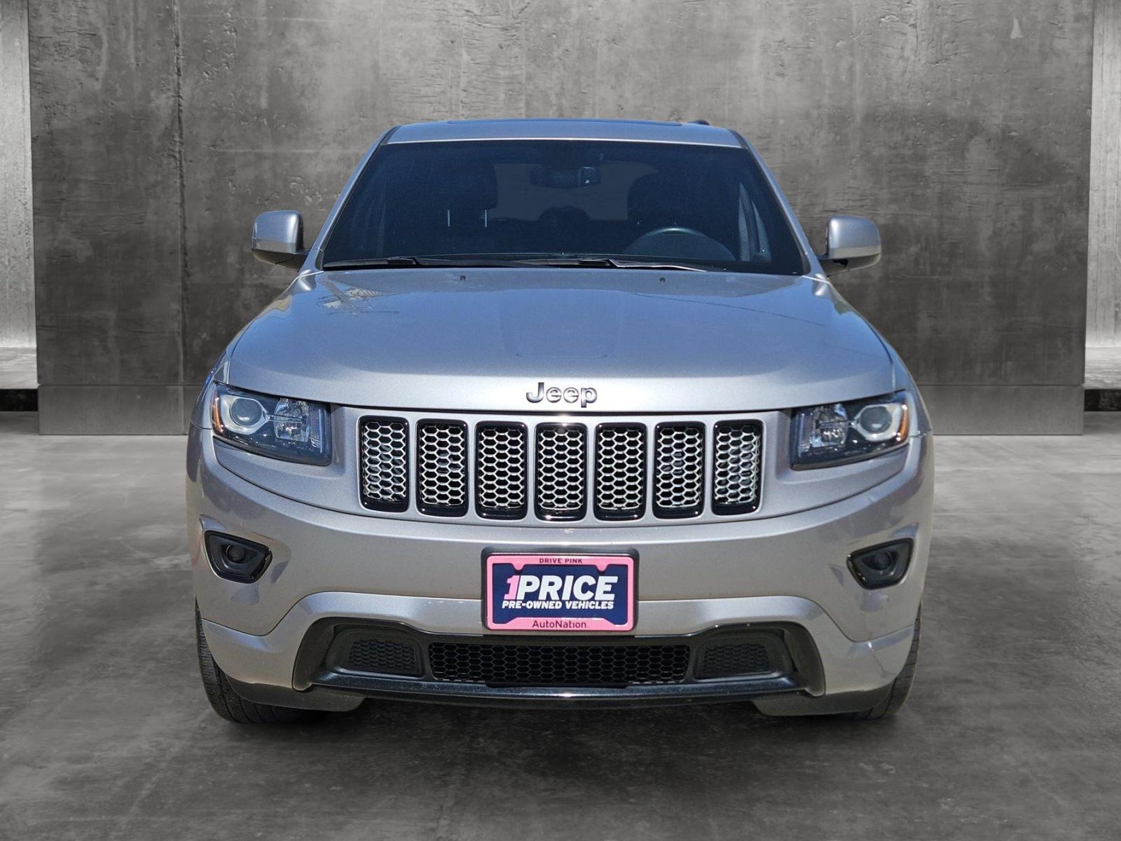 2015 Jeep Grand Cherokee Vehicle Photo in NORTH RICHLAND HILLS, TX 76180-7199