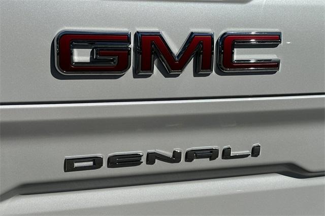 2021 GMC Sierra 1500 Vehicle Photo in ELK GROVE, CA 95757-8703