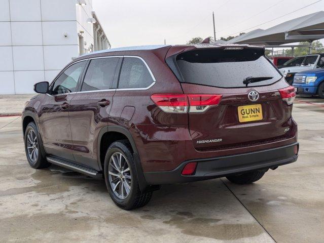 2019 Toyota Highlander Vehicle Photo in SELMA, TX 78154-1459