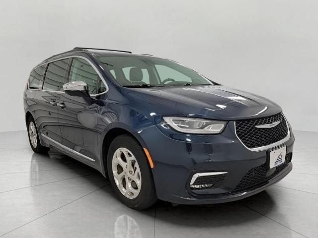 2022 Chrysler Pacifica Vehicle Photo in Green Bay, WI 54304