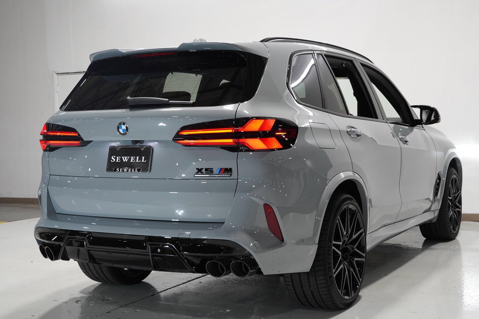 2025 BMW X5 M Vehicle Photo in GRAPEVINE, TX 76051