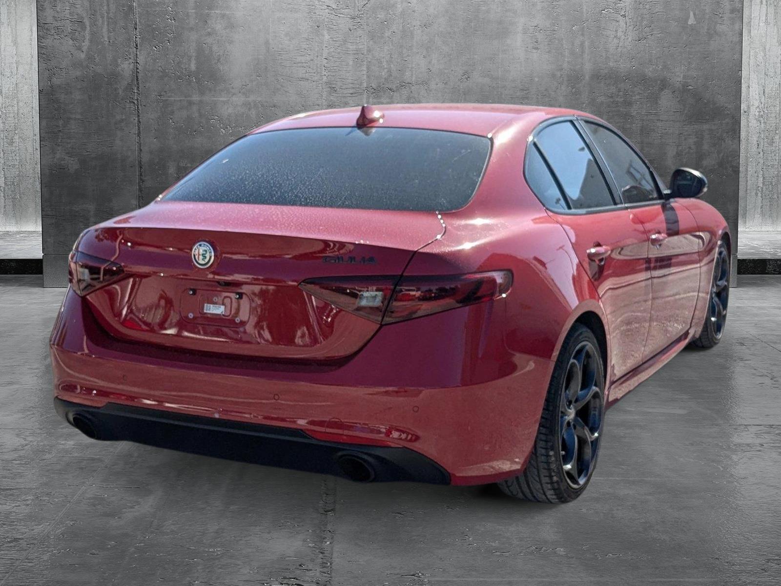 2019 Alfa Romeo Giulia Vehicle Photo in Miami, FL 33015