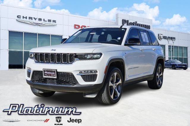 2023 Jeep Grand Cherokee 4xe Vehicle Photo in Terrell, TX 75160