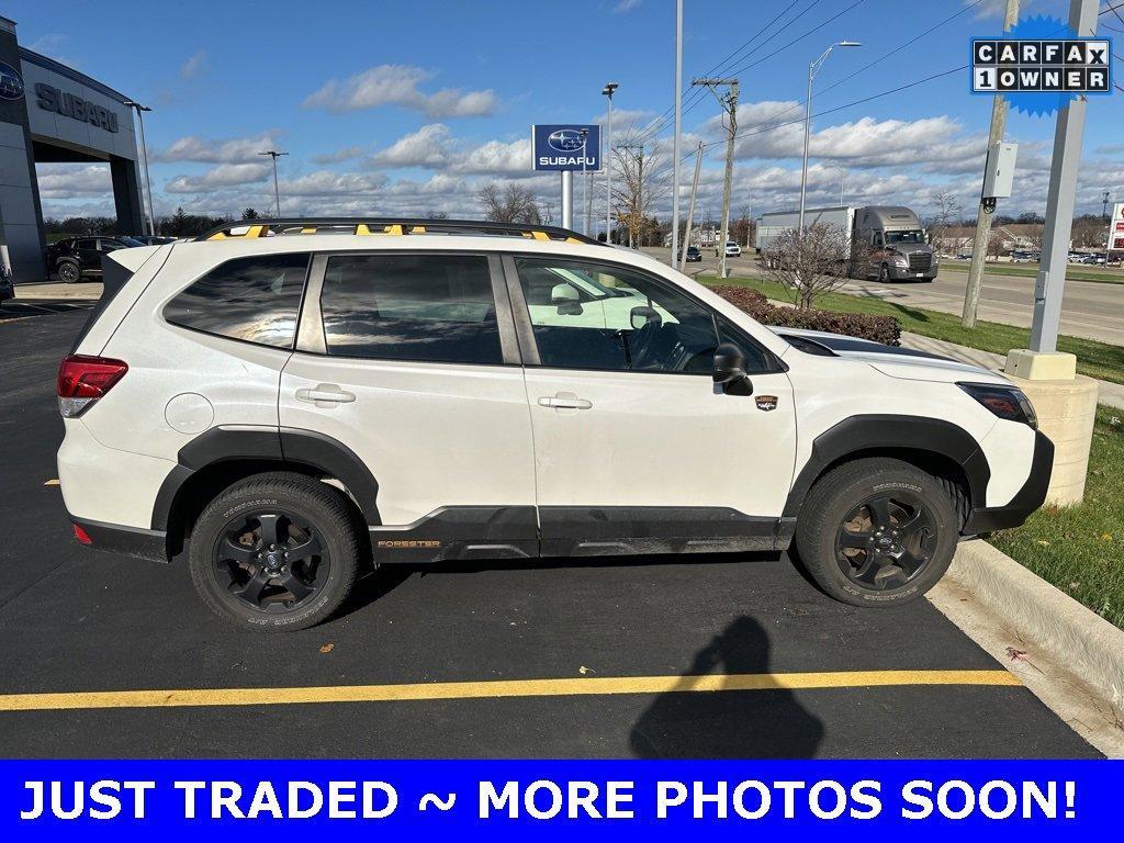 2022 Subaru Forester Vehicle Photo in Saint Charles, IL 60174