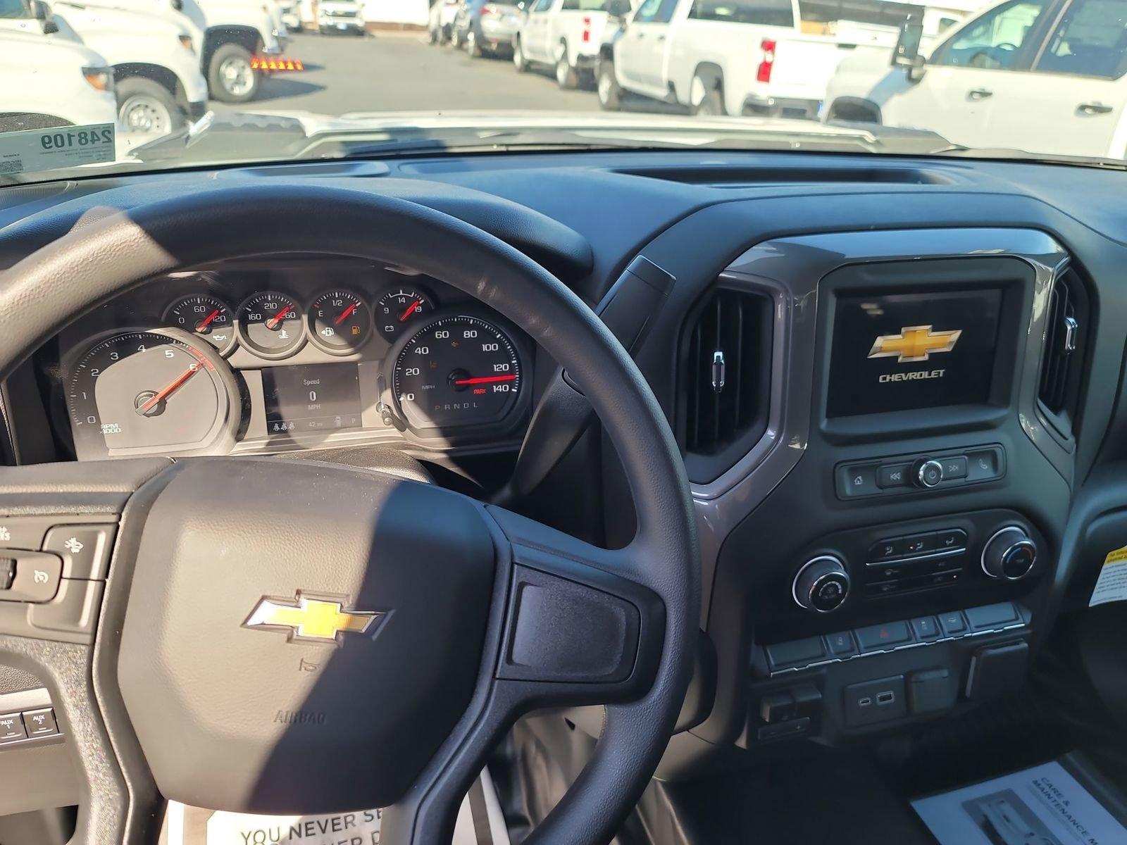 2024 Chevrolet Silverado 2500 HD Vehicle Photo in LA MESA, CA 91942-8211