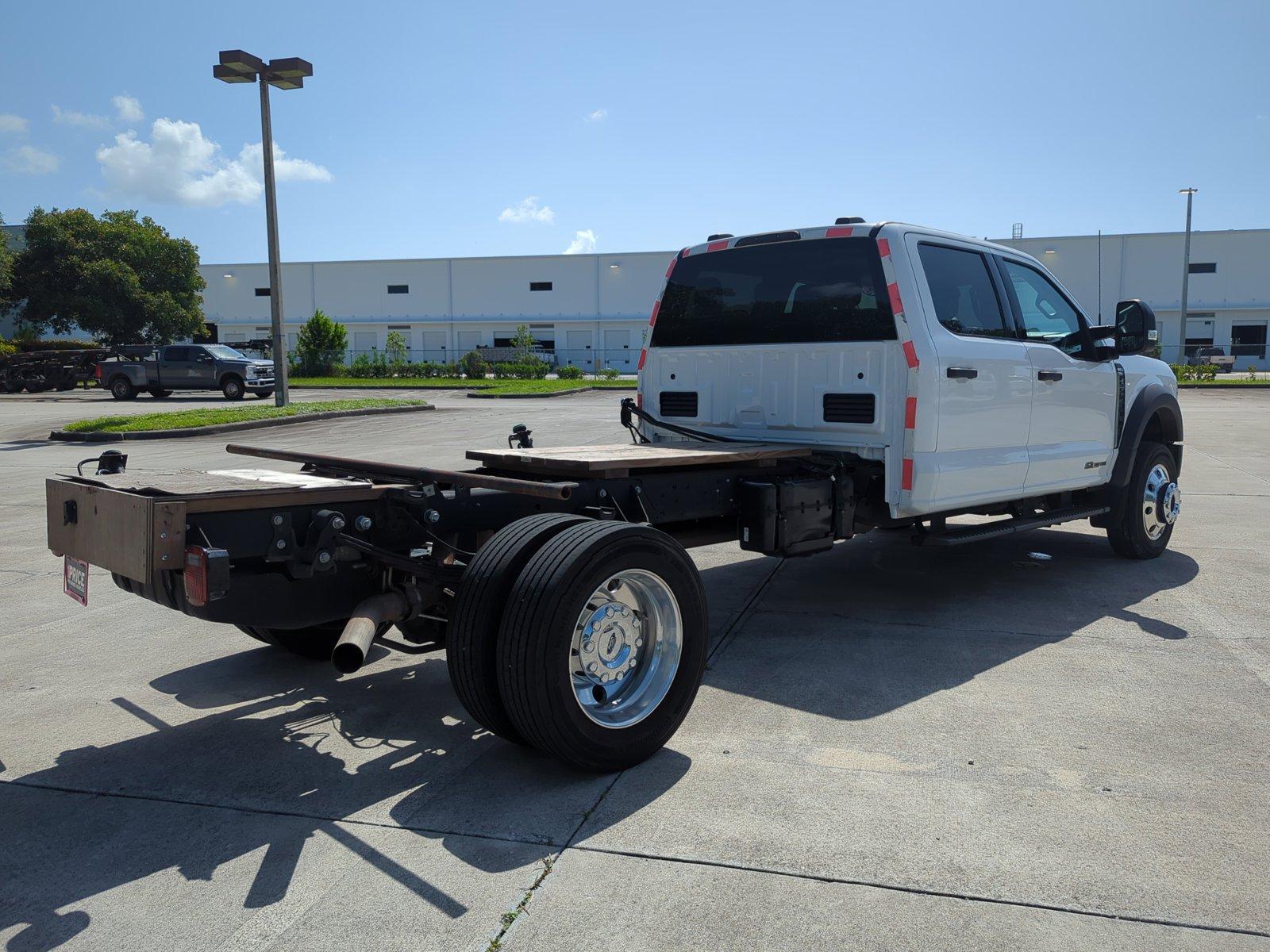 2023 Ford Super Duty F-550 DRW Vehicle Photo in Margate, FL 33063