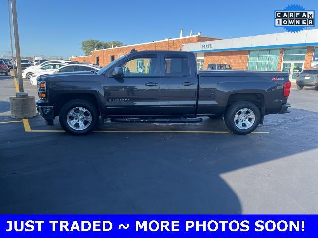 2015 Chevrolet Silverado 1500 Vehicle Photo in Plainfield, IL 60586