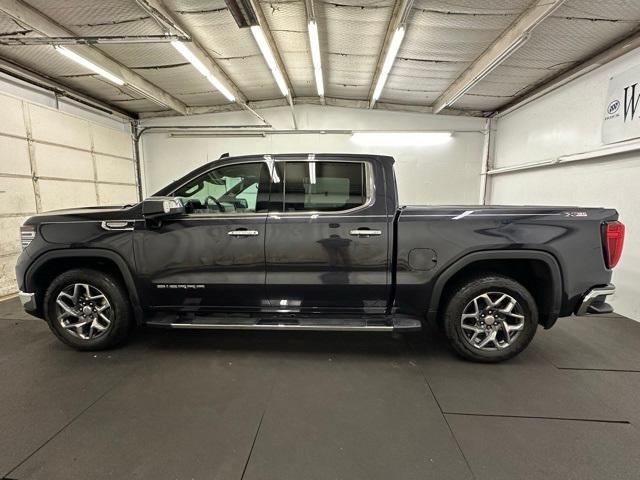 Used 2022 GMC Sierra 1500 SLT with VIN 3GTUUDED9NG644219 for sale in Lufkin, TX