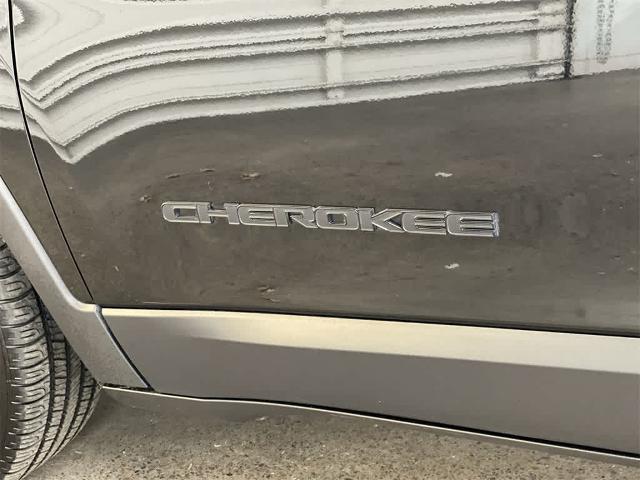 2021 Jeep Cherokee Vehicle Photo in PORTLAND, OR 97225-3518