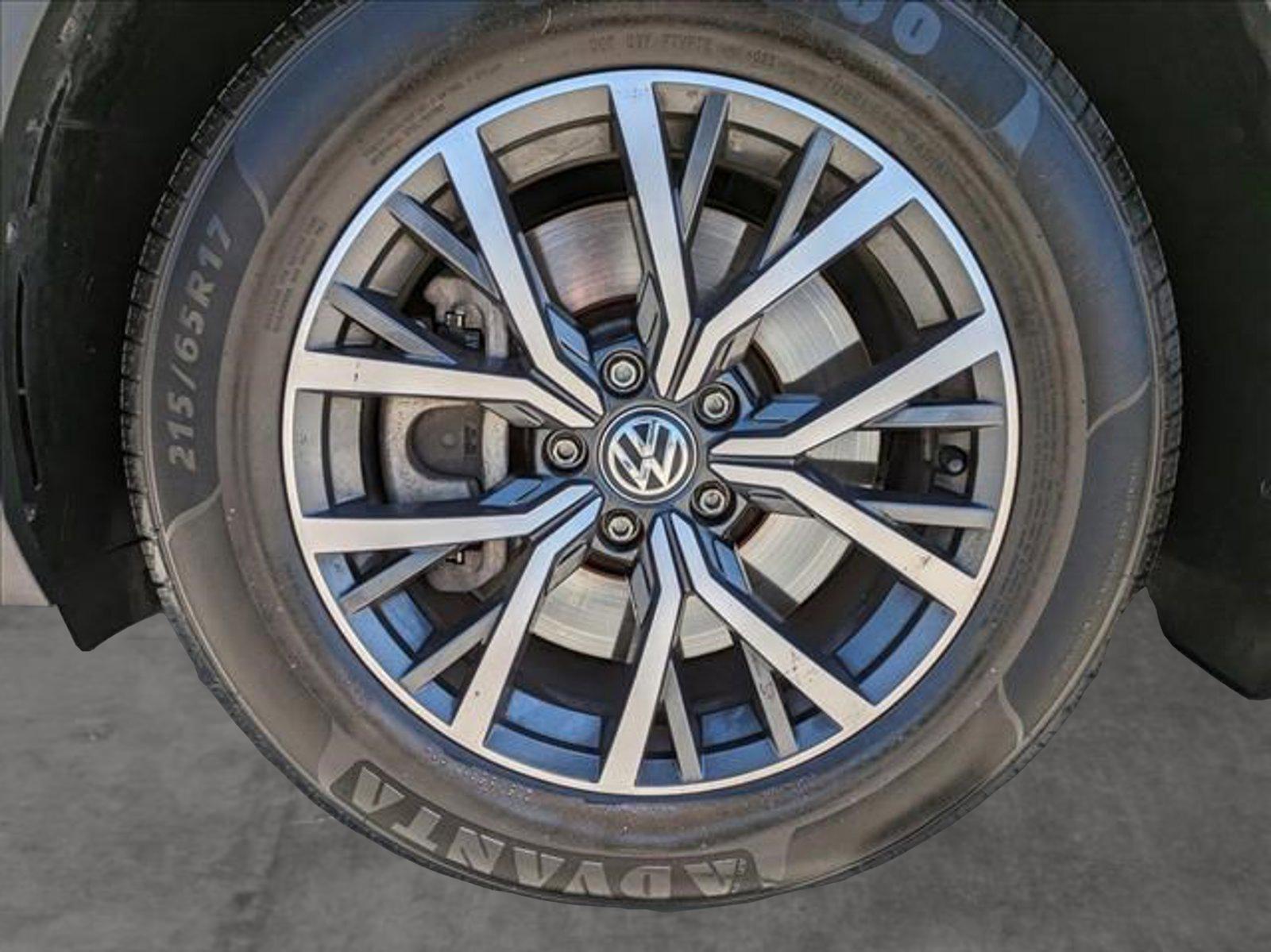 2020 Volkswagen Tiguan Vehicle Photo in Henderson, NV 89014