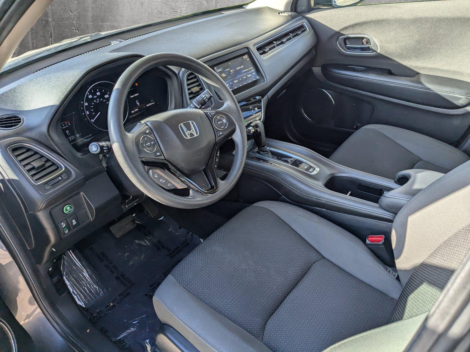 2020 Honda HR-V Vehicle Photo in LONE TREE, CO 80124-2750