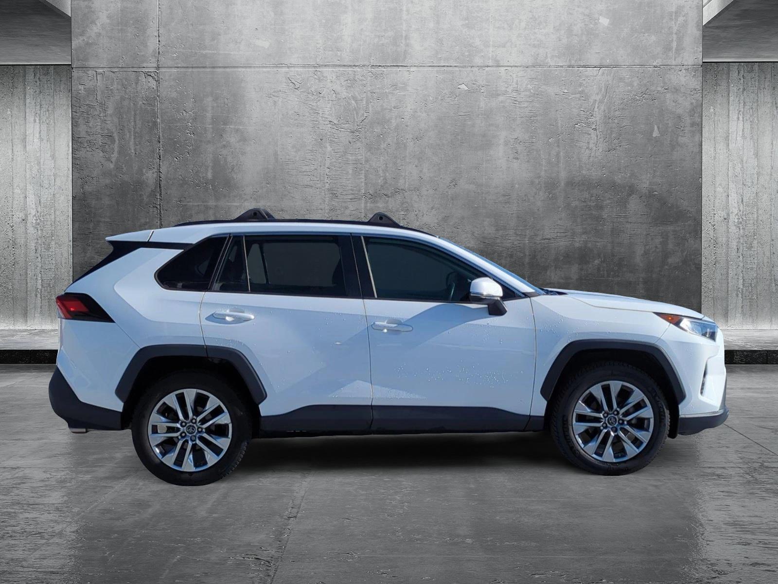 2019 Toyota RAV4 Vehicle Photo in Ft. Myers, FL 33907