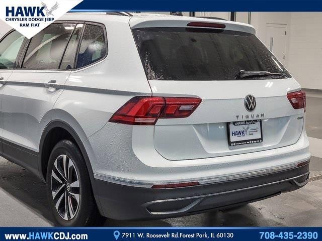 2024 Volkswagen Tiguan Vehicle Photo in Saint Charles, IL 60174