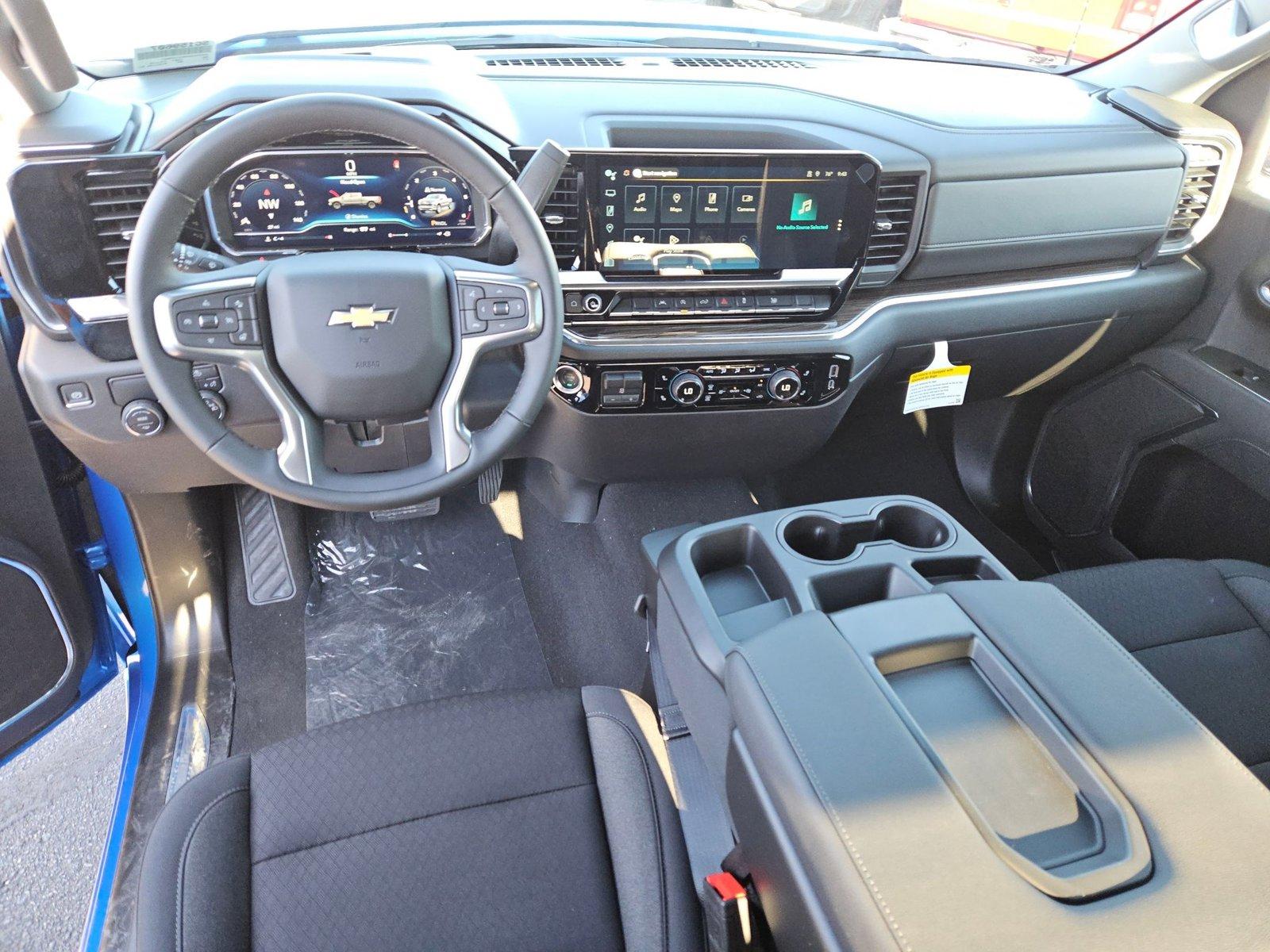 2025 Chevrolet Silverado 1500 Vehicle Photo in MESA, AZ 85206-4395