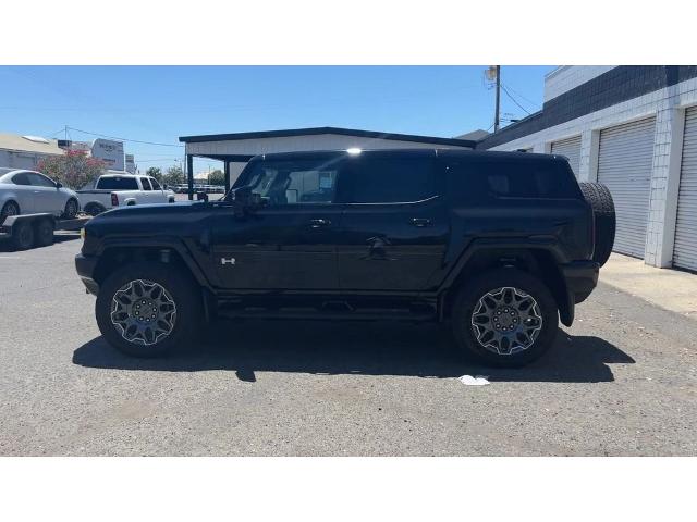 2024 GMC HUMMER EV SUV Vehicle Photo in TURLOCK, CA 95380-4918