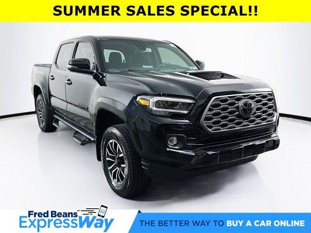 2021 Toyota Tacoma 4WD Vehicle Photo in Doylsetown, PA 18901