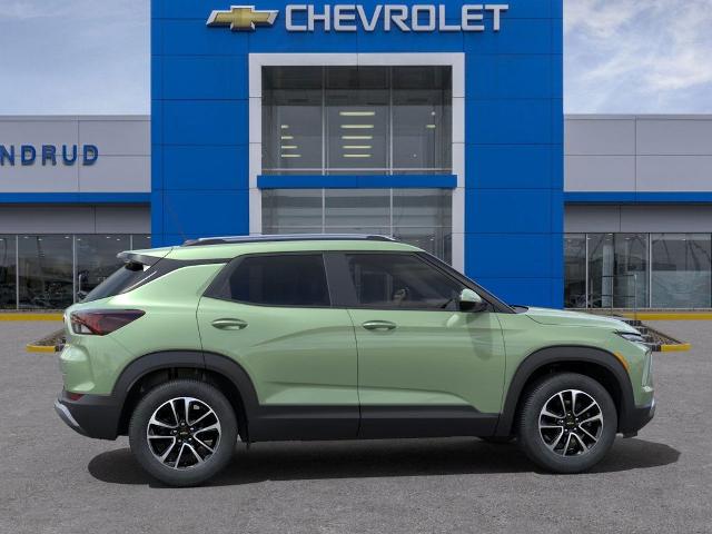 2025 Chevrolet Trailblazer Vehicle Photo in GREEN BAY, WI 54302-3701