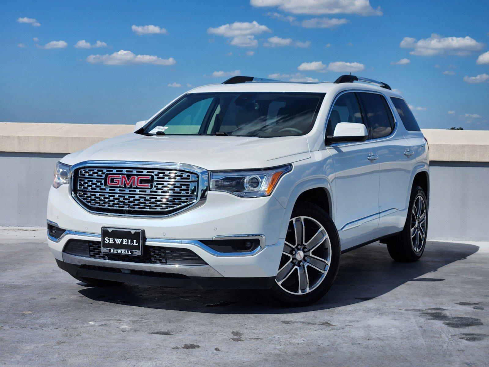 2017 GMC Acadia Vehicle Photo in DALLAS, TX 75209