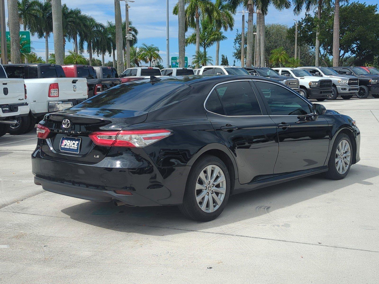 2020 Toyota Camry Vehicle Photo in Pembroke Pines, FL 33027