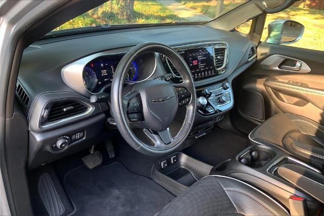 2019 Chrysler Pacifica Vehicle Photo in Kansas City, MO 64114