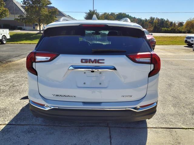 2024 GMC Terrain Vehicle Photo in ROXBORO, NC 27573-6143