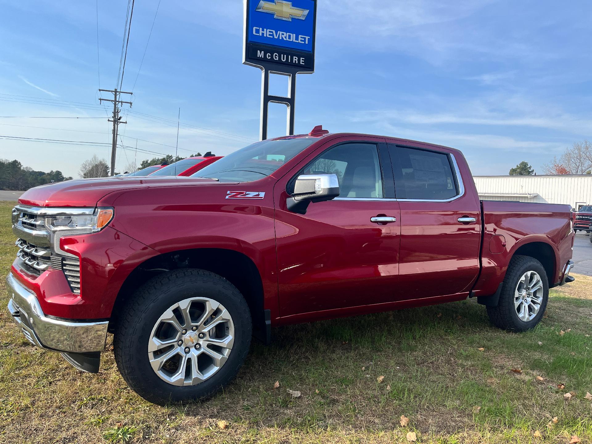 2025 Chevrolet Silverado 1500 Vehicle Photo in CLARE, MI 48617-9414