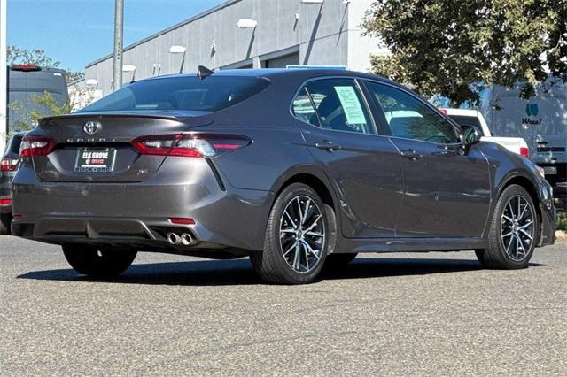 2021 Toyota Camry Vehicle Photo in ELK GROVE, CA 95757-8703