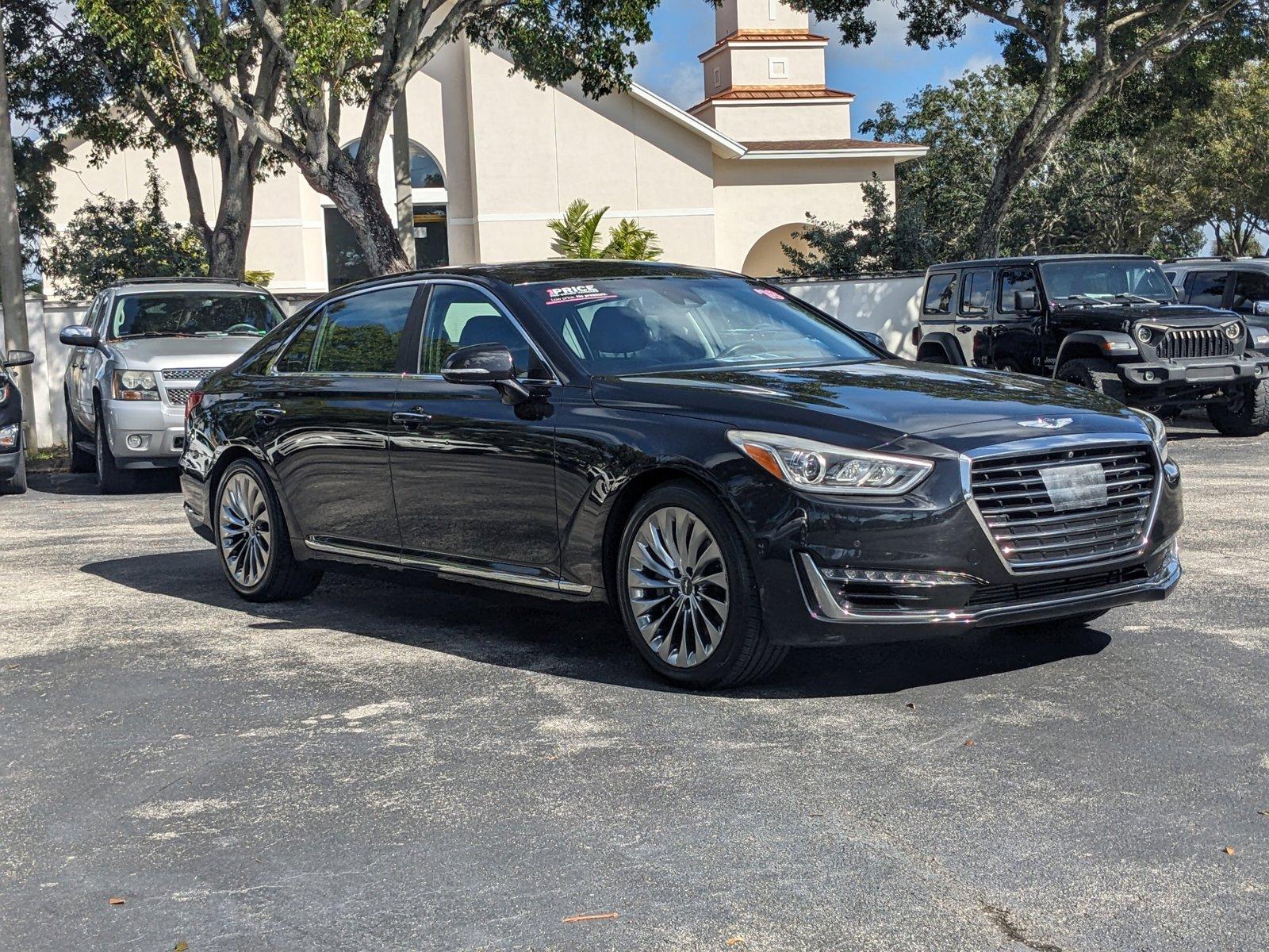 2018 Genesis G90 Vehicle Photo in GREENACRES, FL 33463-3207