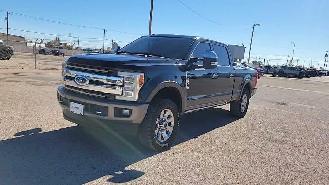 2017 Ford Super Duty F-250 SRW Vehicle Photo in MIDLAND, TX 79703-7718