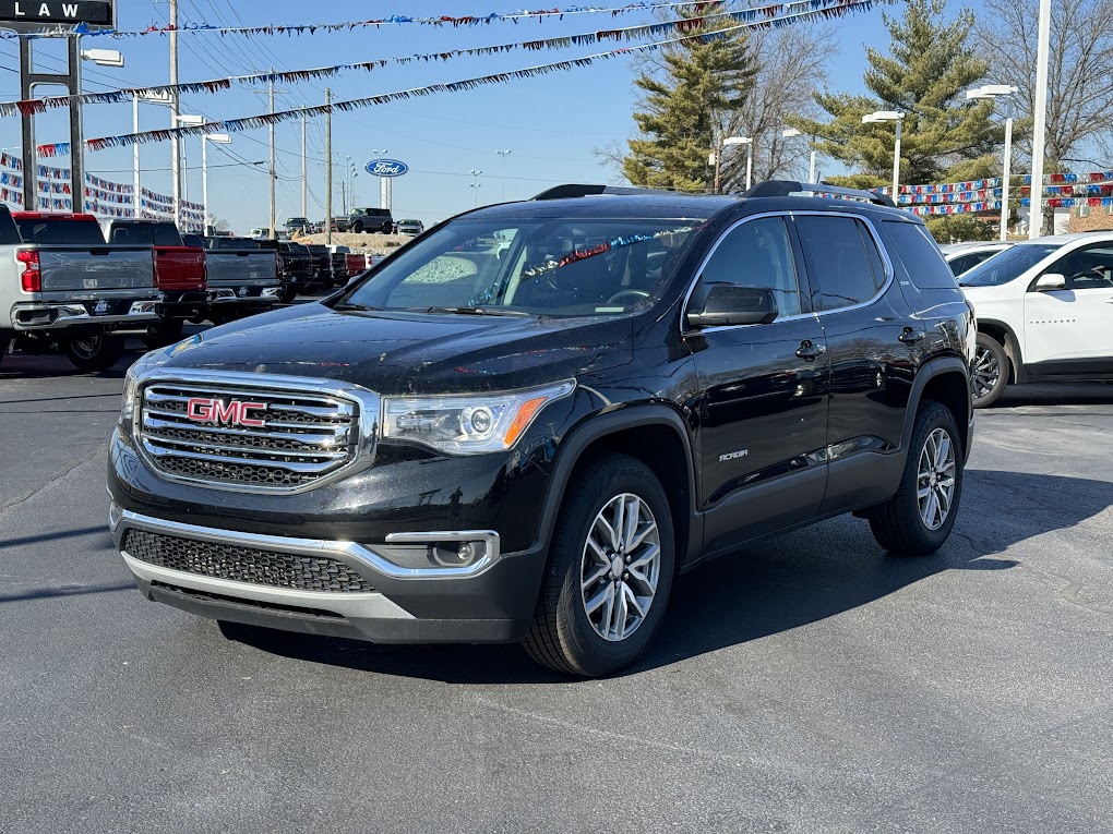 2018 GMC Acadia Vehicle Photo in BOONVILLE, IN 47601-9633