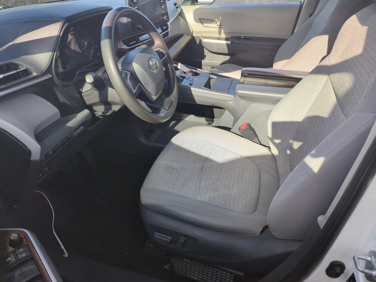 2021 Toyota Sienna Vehicle Photo in Ft. Myers, FL 33907