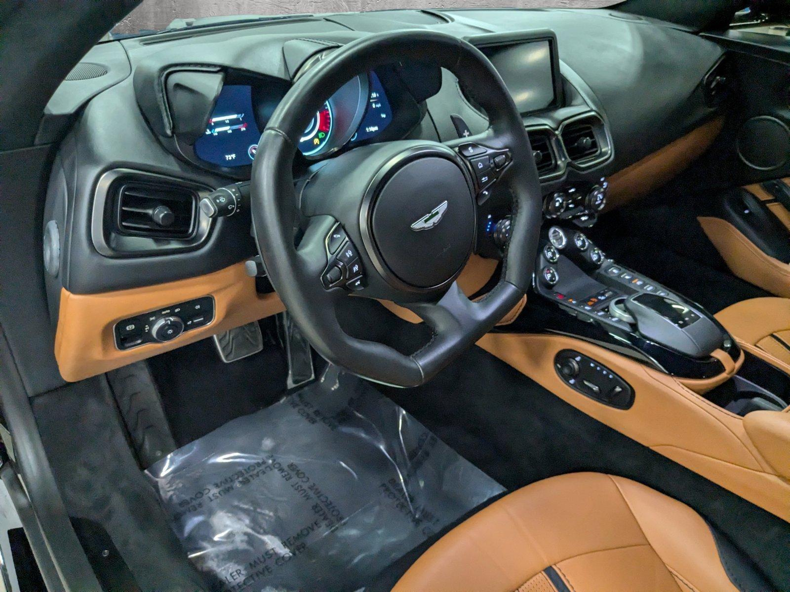 2022 Aston Martin Vantage Vehicle Photo in Pompano Beach, FL 33064