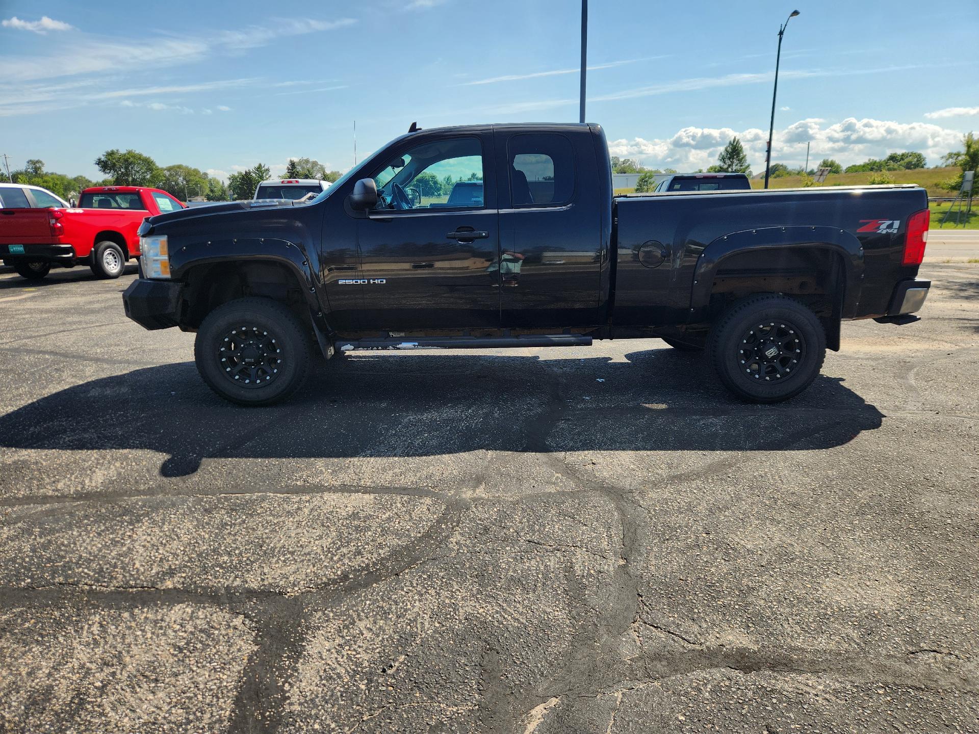 Used 2013 Chevrolet Silverado 2500HD LT with VIN 1GC2KXCG5DZ326124 for sale in Staples, MN