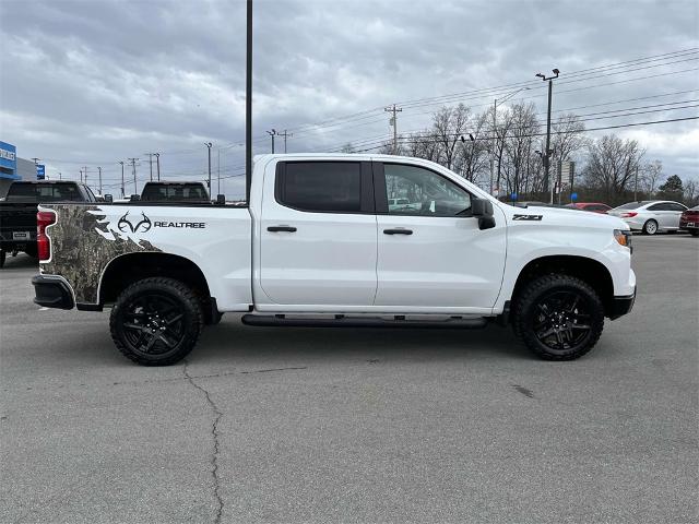 2024 Chevrolet Silverado 1500 Vehicle Photo in ALCOA, TN 37701-3235