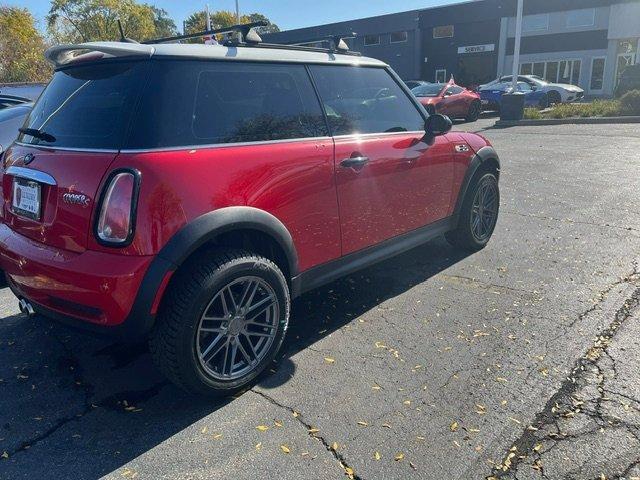 2006 MINI Cooper S Hardtop Vehicle Photo in Plainfield, IL 60586